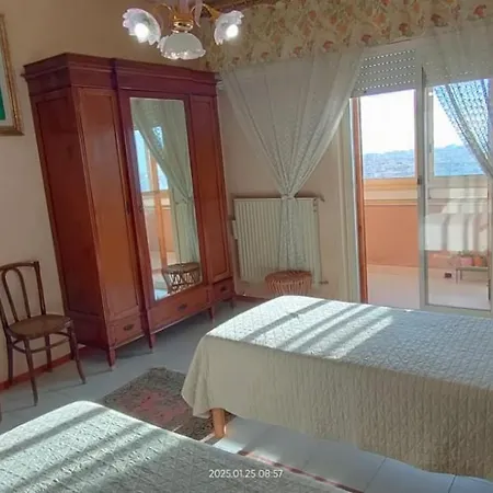 Séjour chez l'habitant Mamy Penthouse *