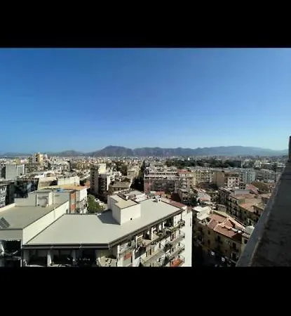 Mamy Penthouse منزل للإقامة باليرمو